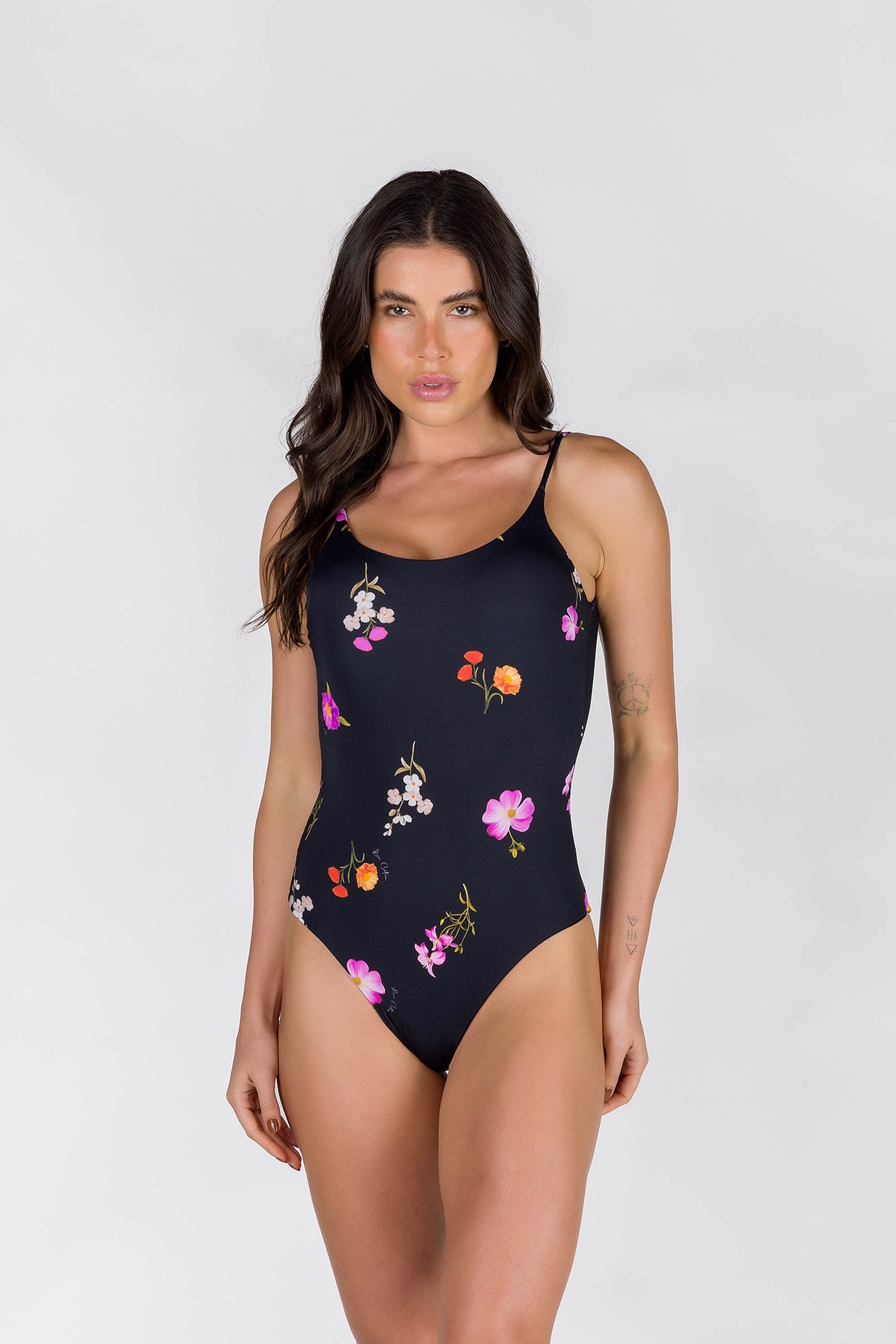 MAIÔ BODY COM ALCINHAS REVERSÍVEL