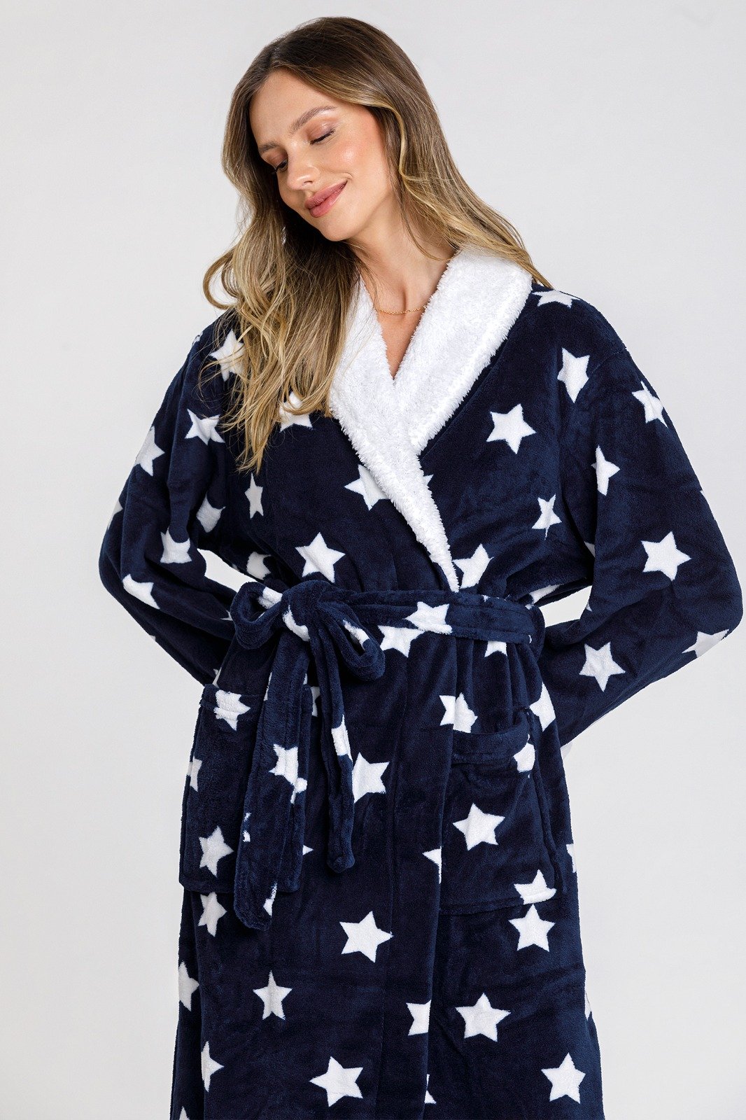 Robe Feminino Cintado Azul Marinho com Estrelas