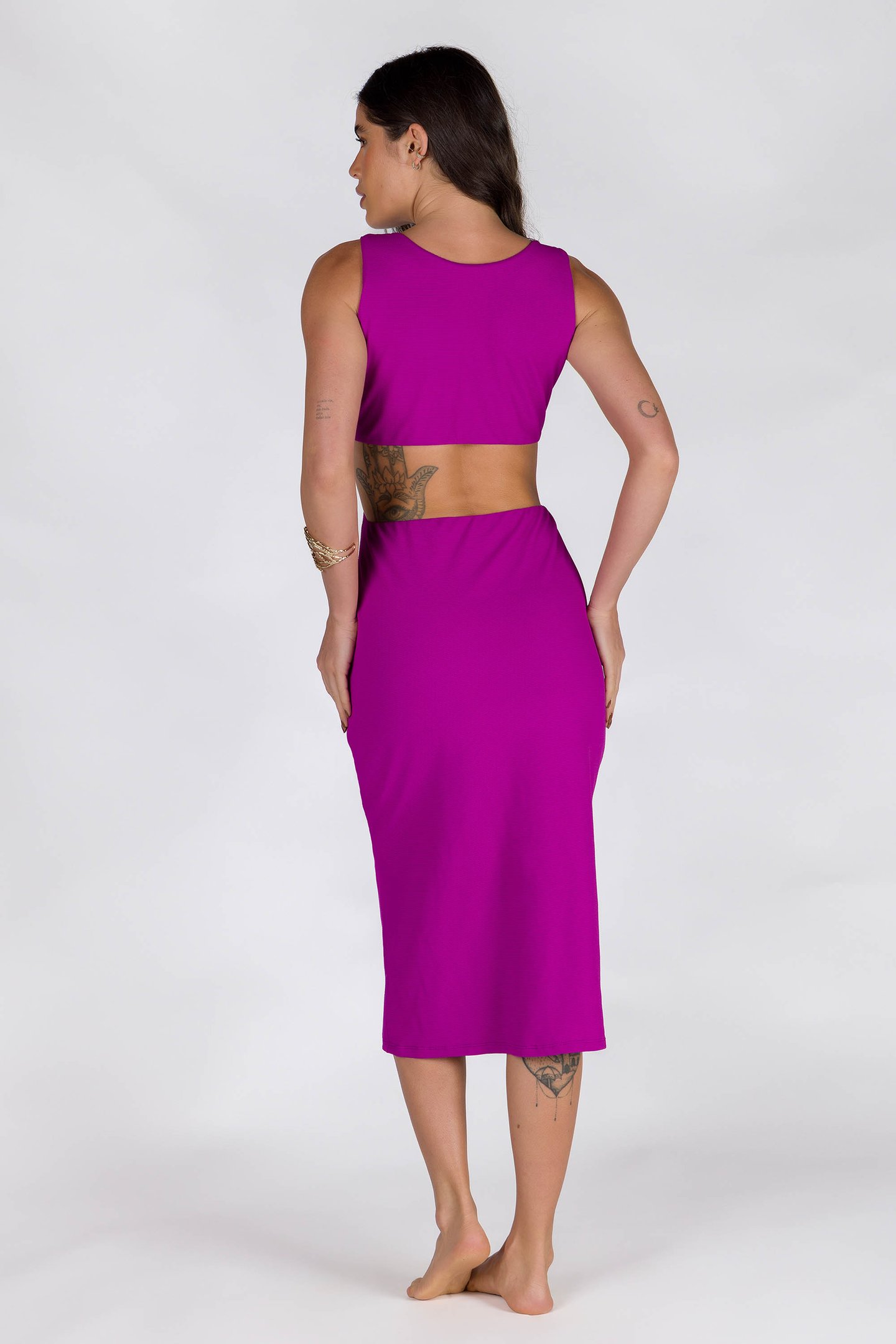 SAÍDA DE PRAIA VESTIDO MIDI COM RECORTES E ARGOLA